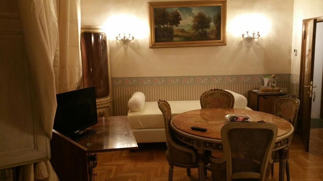 סיינה B&B La Fontanina מראה חיצוני תמונה