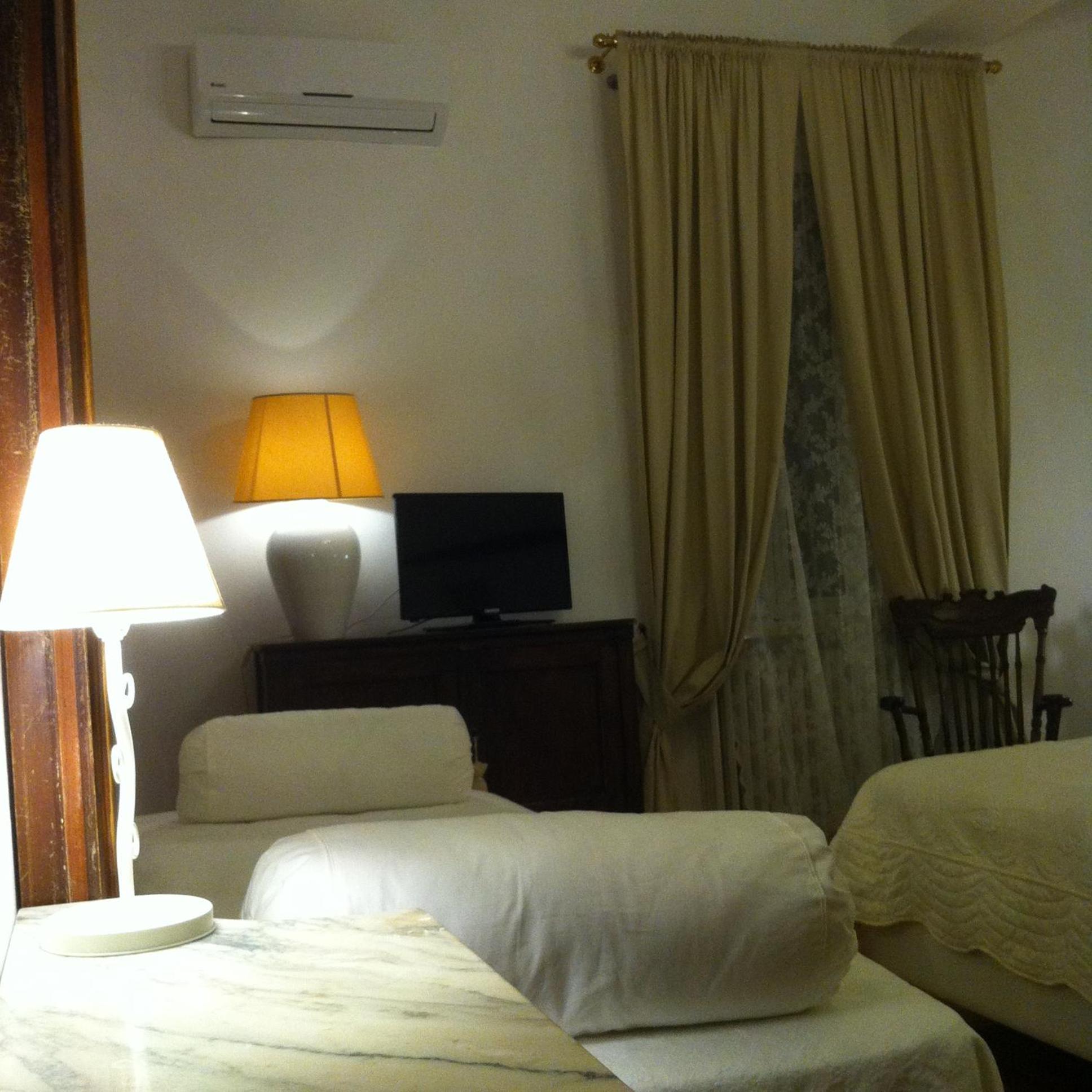סיינה B&B La Fontanina מראה חיצוני תמונה
